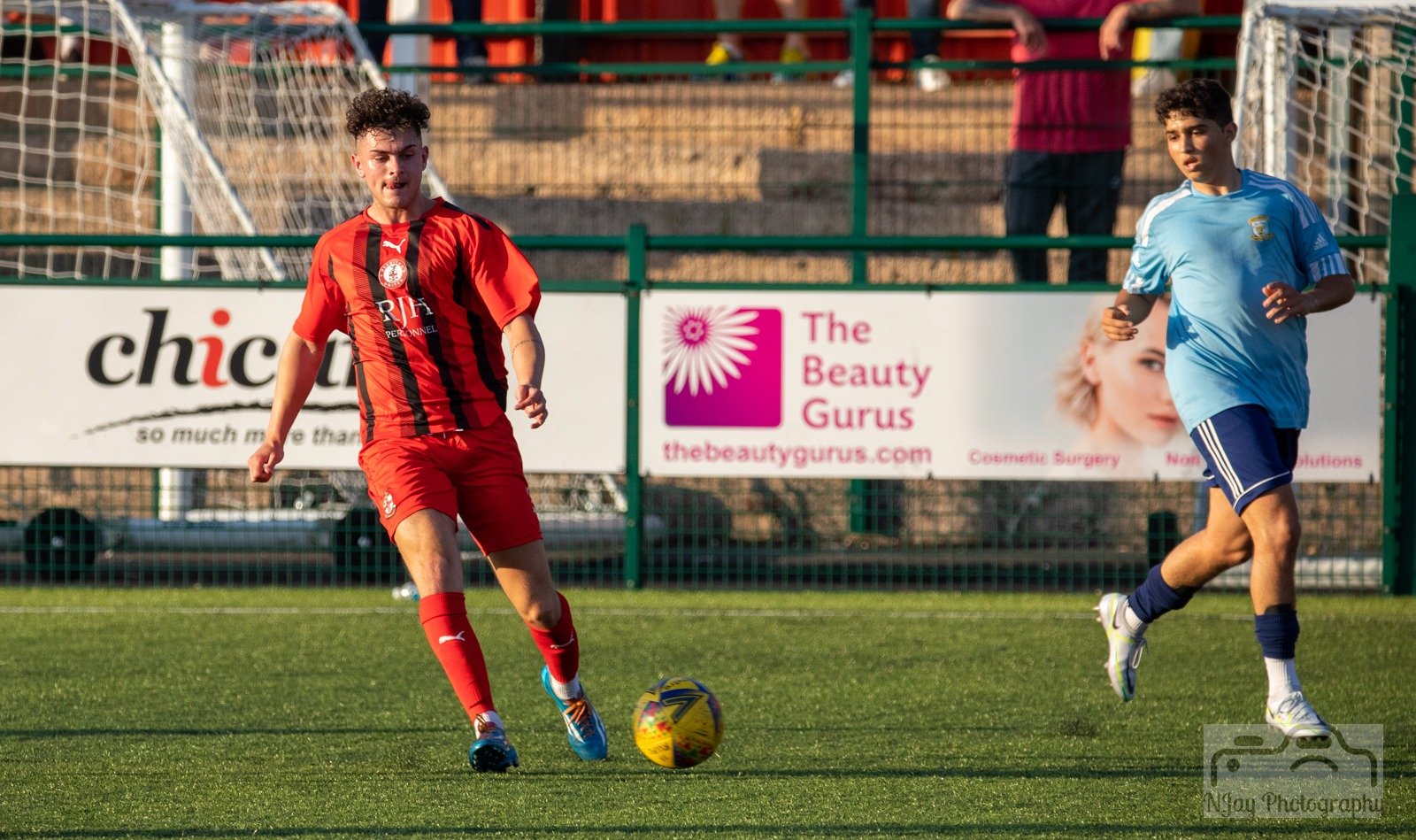 Cameron Moore joins on loan - Hinckley AFC Official